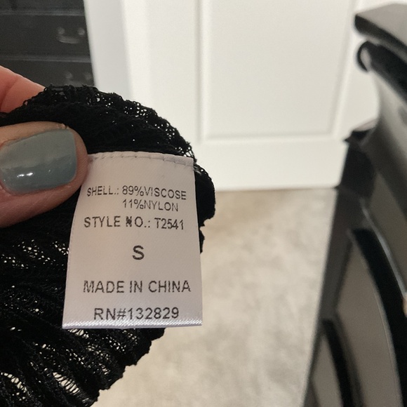 NWT transparent striped top by Bohme - Picture 10 of 10